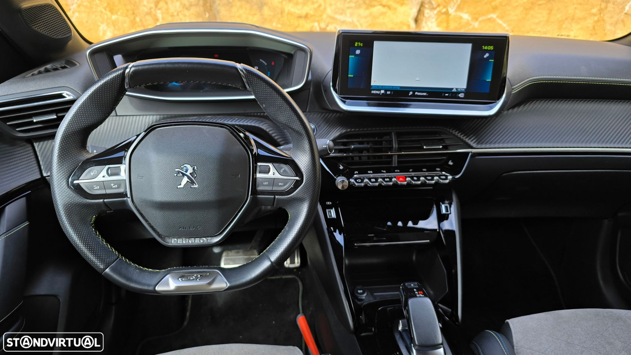 Peugeot e-208 GT - 14