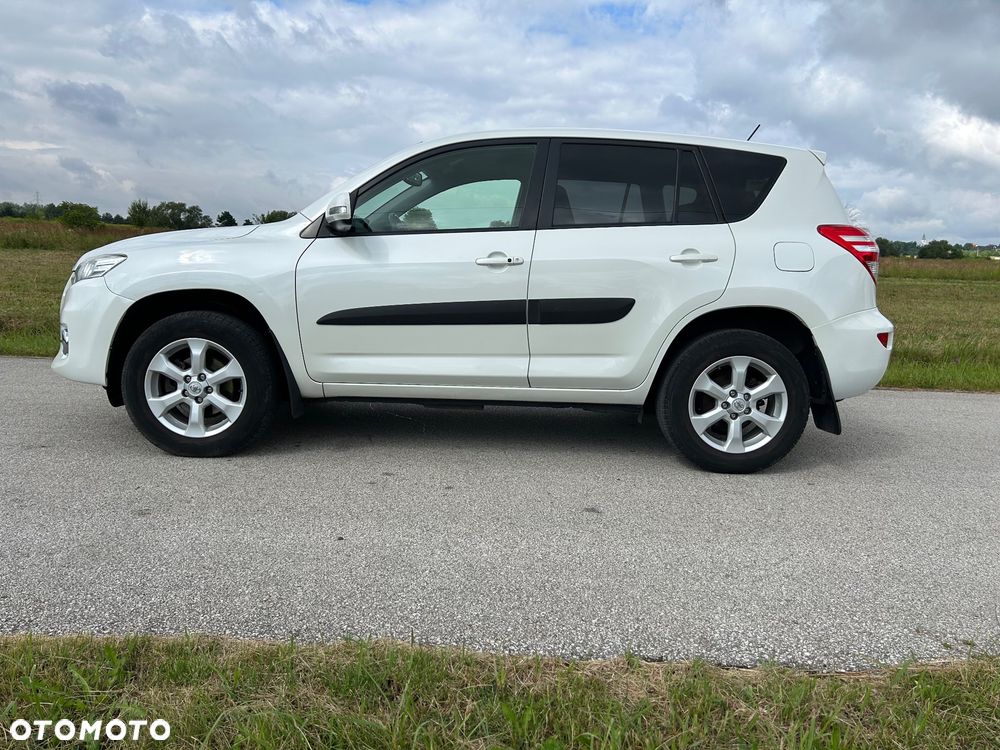 Toyota RAV4 2.0 VVT-i Sol NAVI MS - 11