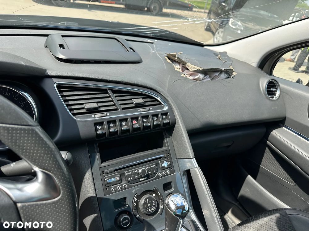 Peugeot 3008 - 13