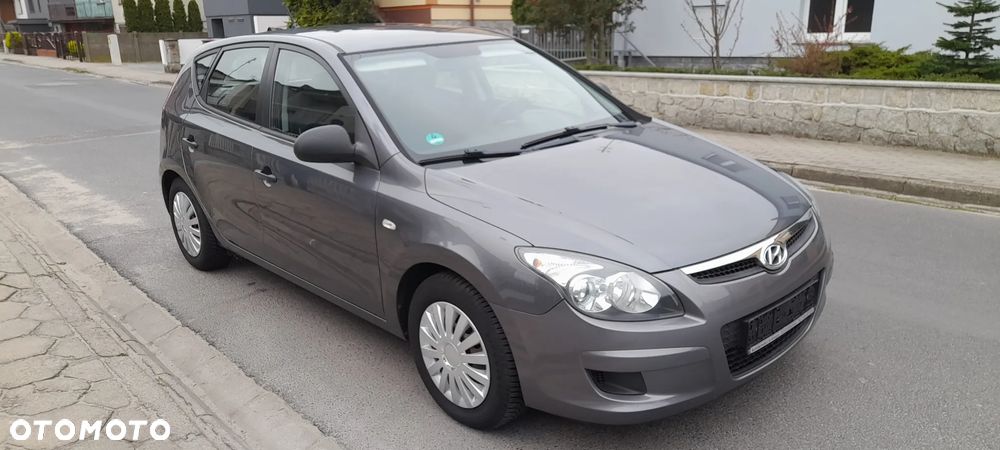 Hyundai i30 1.4 Blue Classic - 11