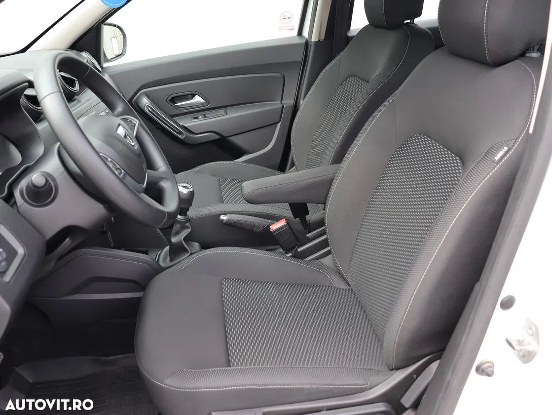 Dacia Duster 1.5 Blue dCi 4WD Comfort - 8