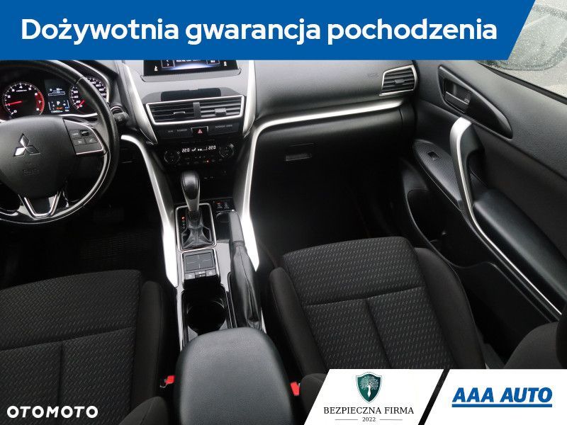 Mitsubishi Eclipse Cross - 9