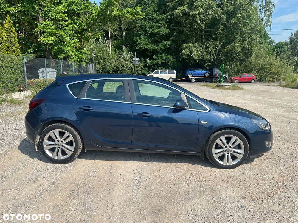 Opel Astra 1.6 Turbo Innovation - 8