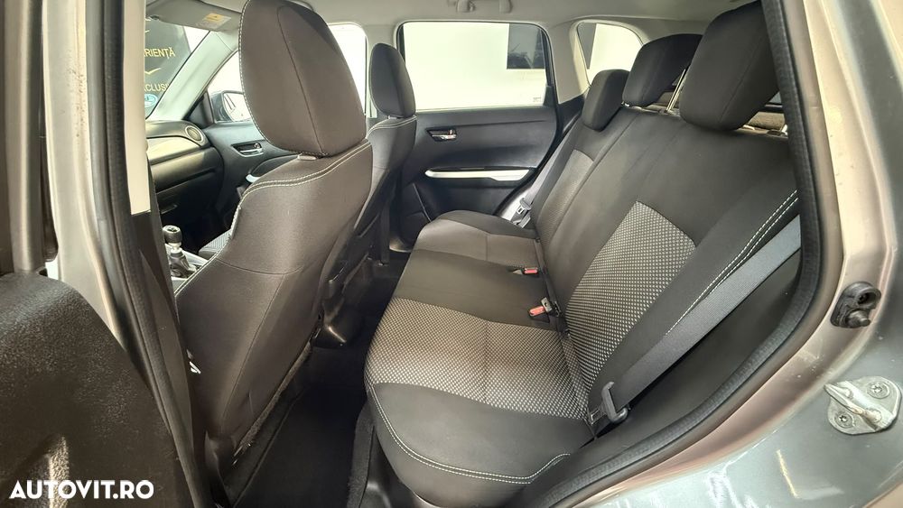 Suzuki Vitara - 16