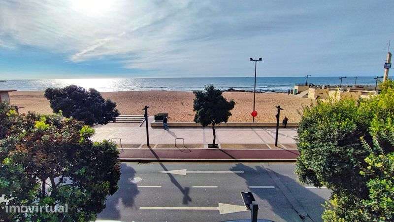 Apartamento T2+1 na Avenida dos Banhos – Póvoa de Varzim - Grande imagem: 2/12