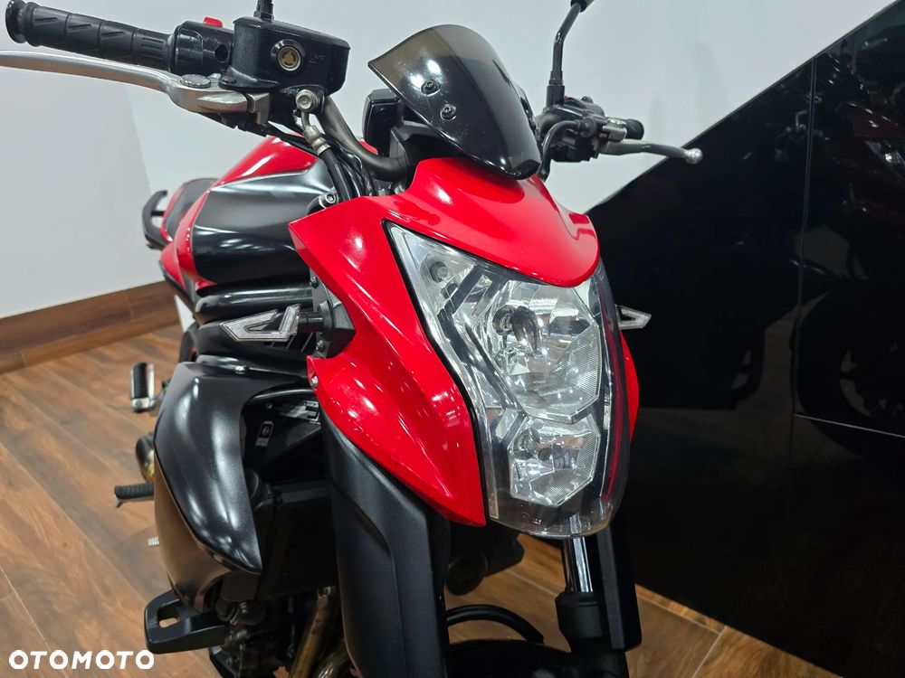 Kawasaki ER - 16