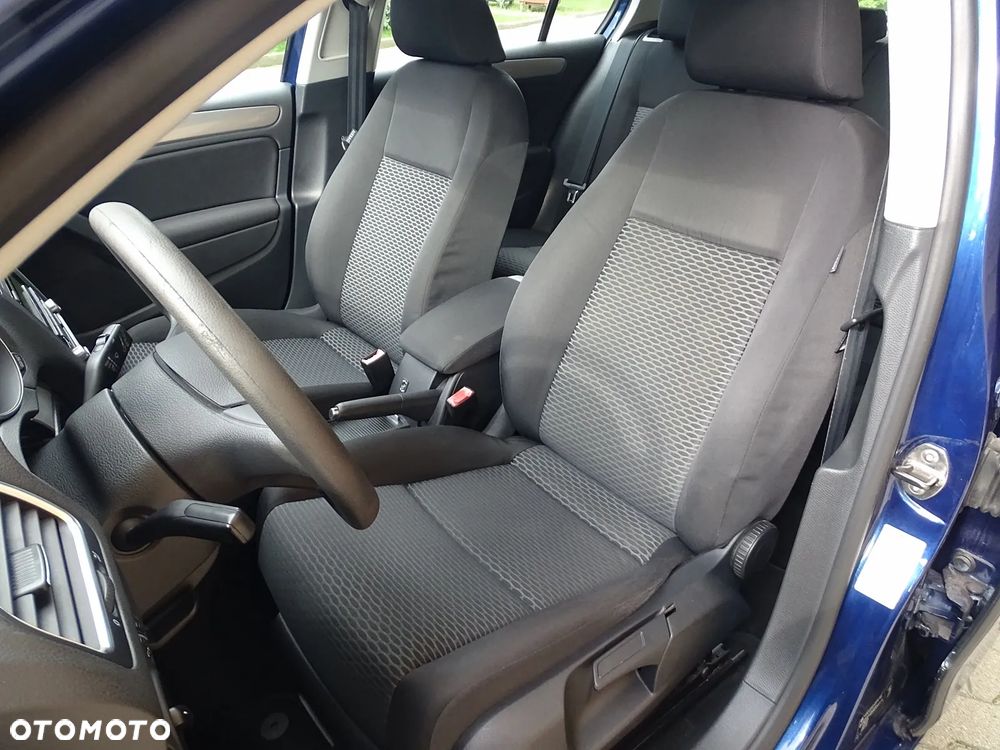 Volkswagen Golf 1.4 Team - 17