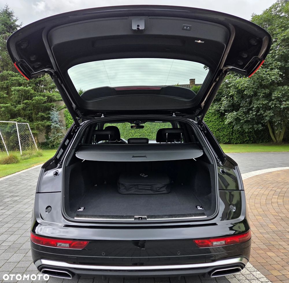Audi Q5 55 TFSIe quattro S tronic S line - 19