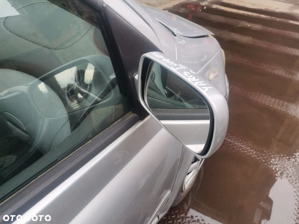 Toyota Yaris I maska zderzak klapa szyba fotel lusterko skrzynia i inne - 7