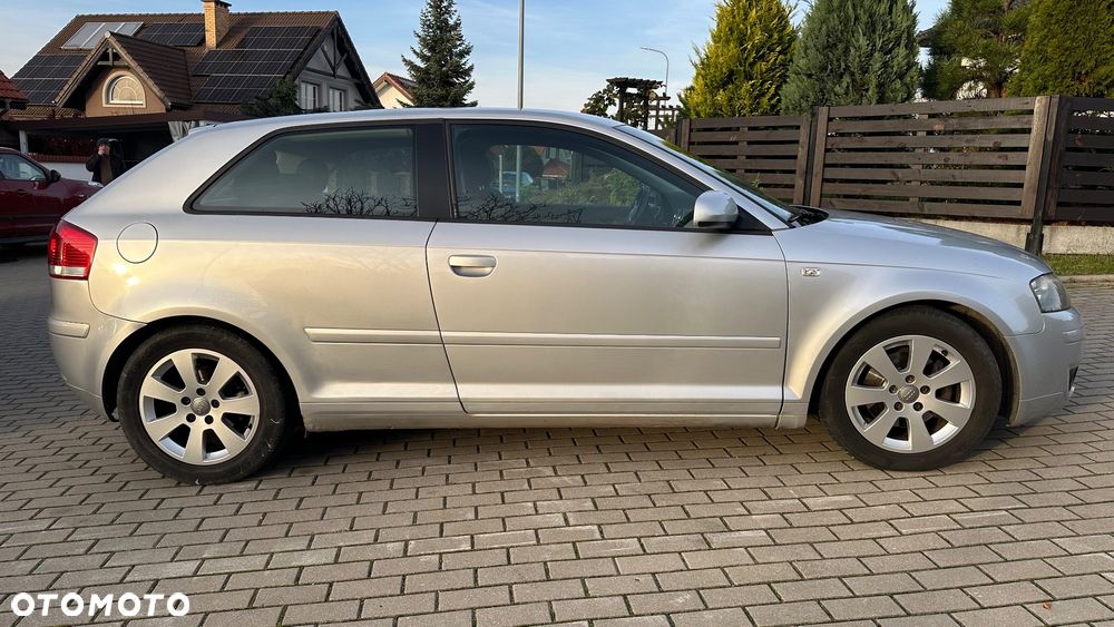 Audi A3 3-drzwiowe 2.0 TDI Attraction - 5