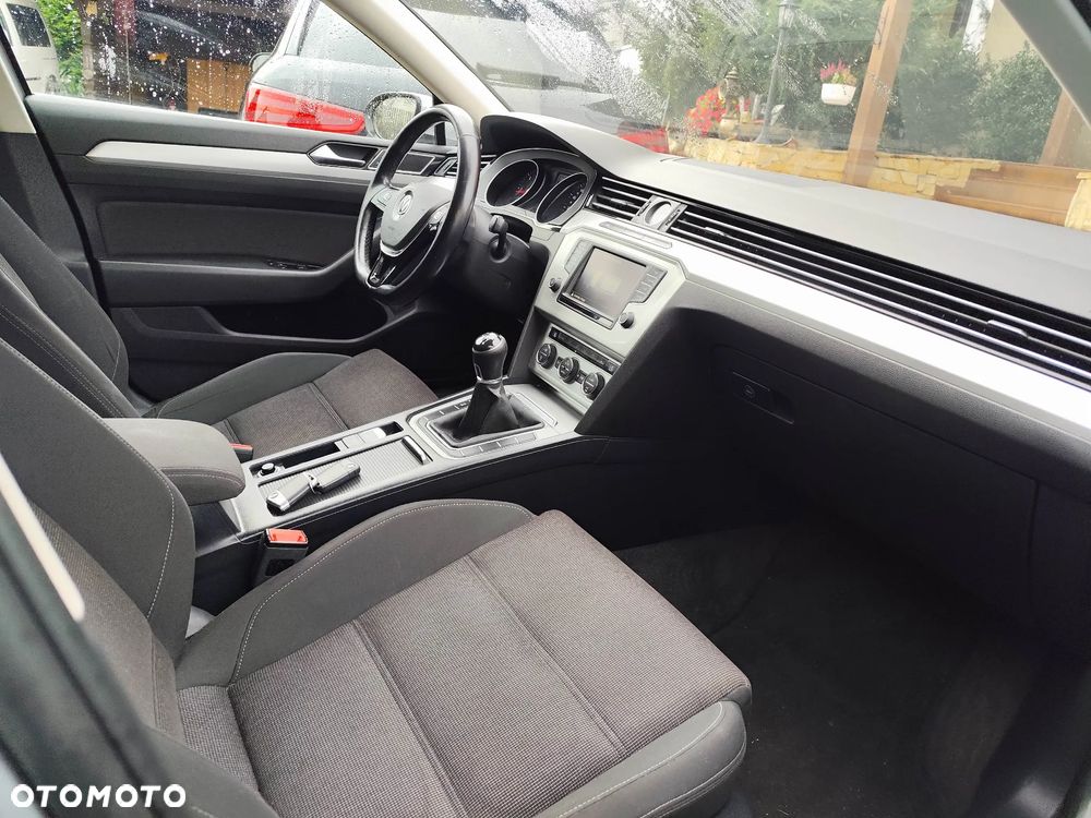 Volkswagen Passat Variant 2.0 TDI BMT Comfortline - 6