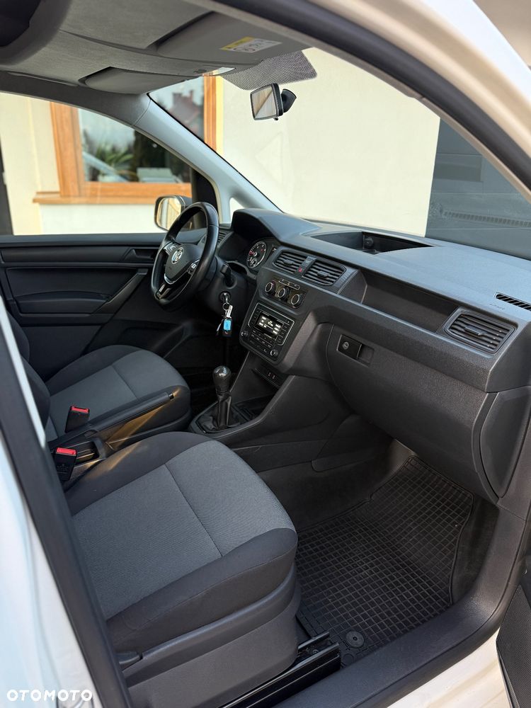 Volkswagen Caddy Maxi 2.0 TDI Comfortline - 21