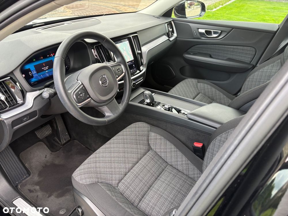 Volvo V60 B4 B Core - 15