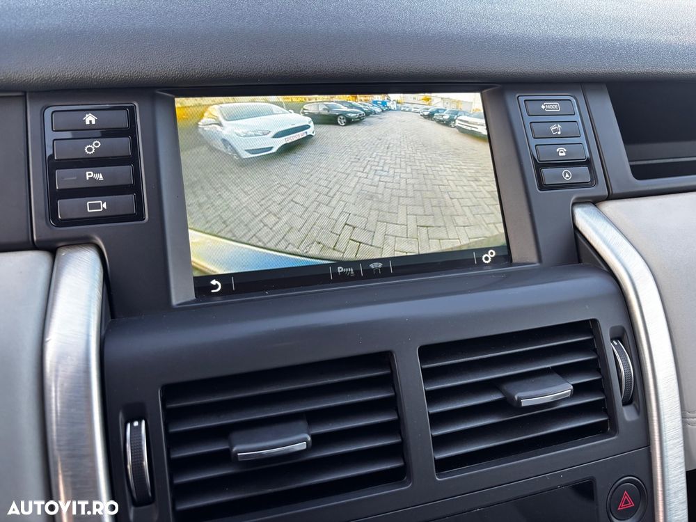 Land Rover Discovery Sport 2.0 l TD4 HSE Luxury Aut. - 16