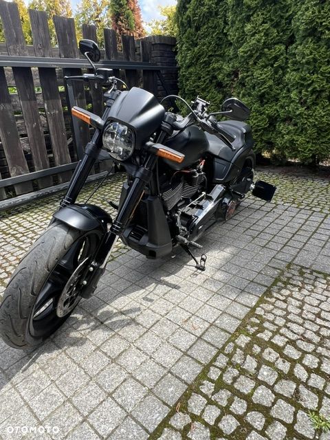 Harley-Davidson Softail FXDR - 8