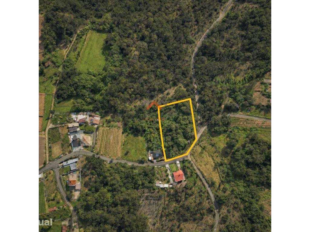 Terreno Urbanizável com 4.600m² em Zona Tranquila - Grande imagem: 2/2