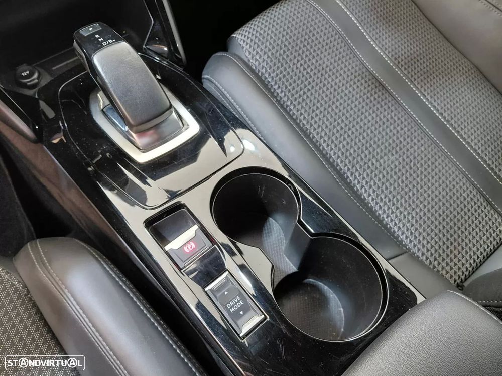 Peugeot e-208 50 kWh GT Line - 18