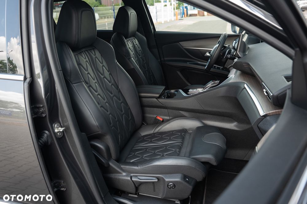 Peugeot 5008 1.6 PureTech GT Pack S&S EAT8 - 23