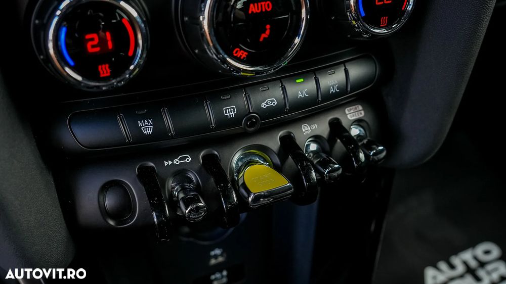 Mini Cooper SE Electric Trim - 15