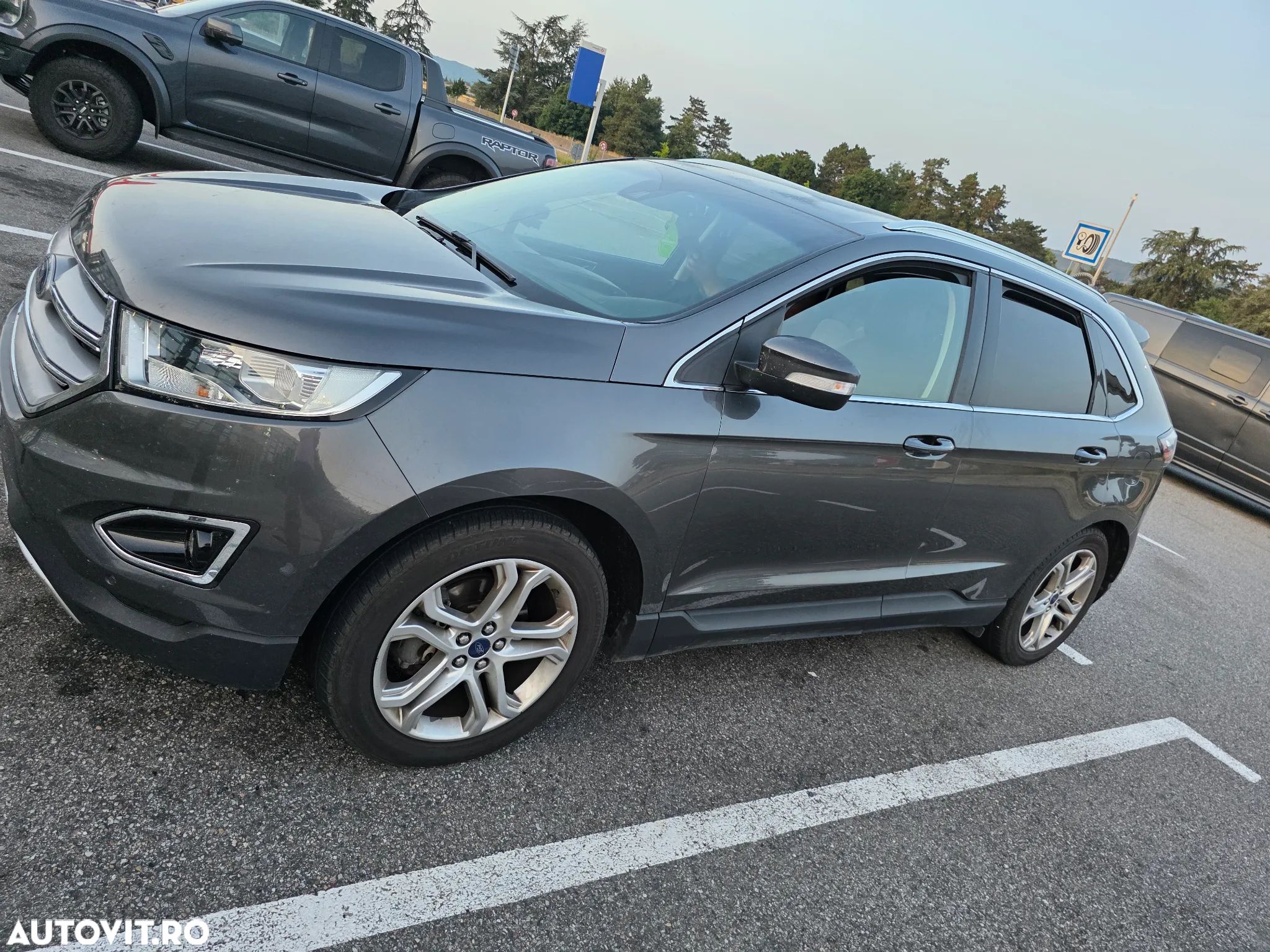 Ford Edge 2.0 TDCi Powershift Titanium - 1