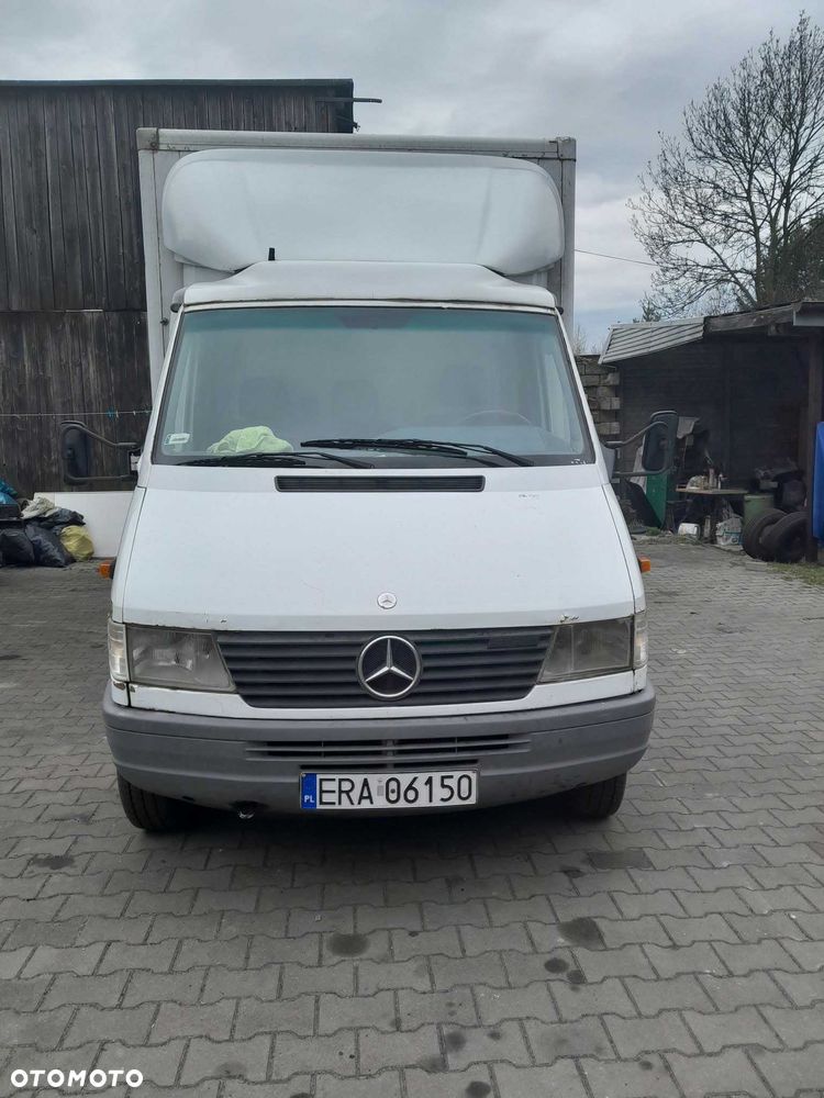 Mercedes-Benz Inny - 1
