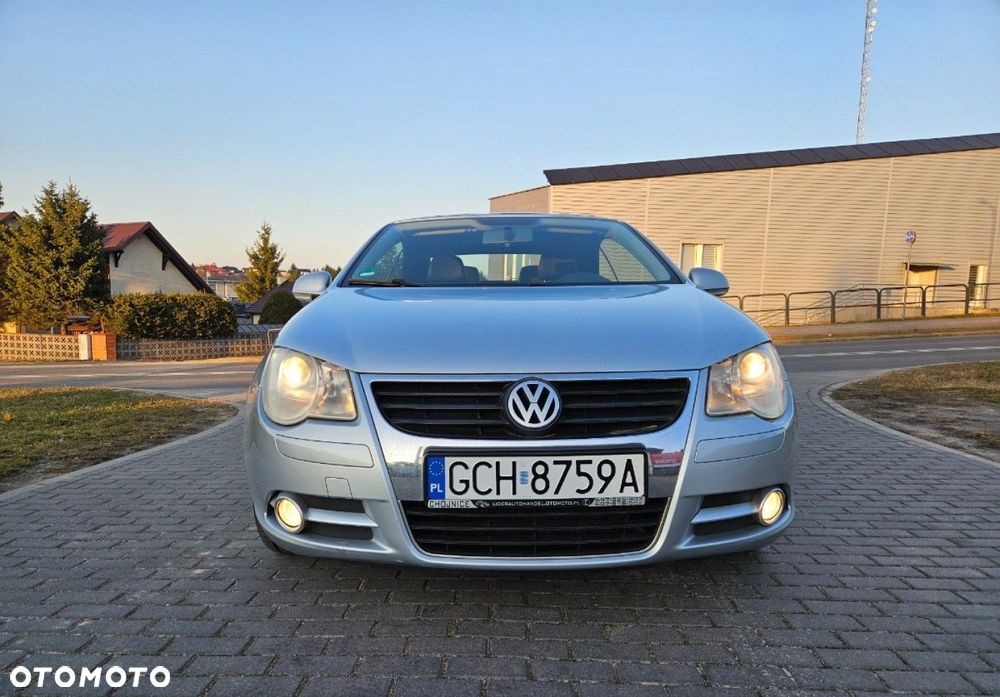 Volkswagen Eos - 13