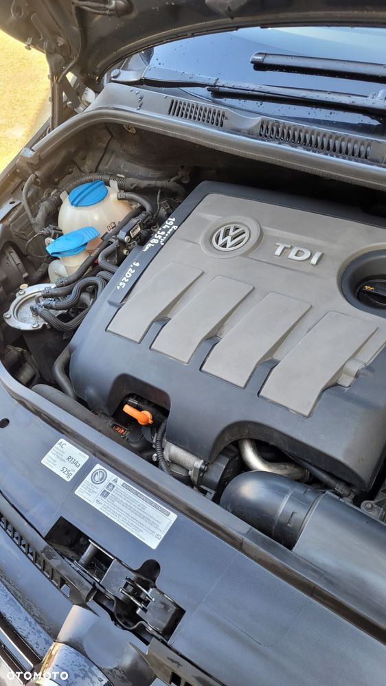 Volkswagen Golf Plus 1.6 TDI Comfortline - 3