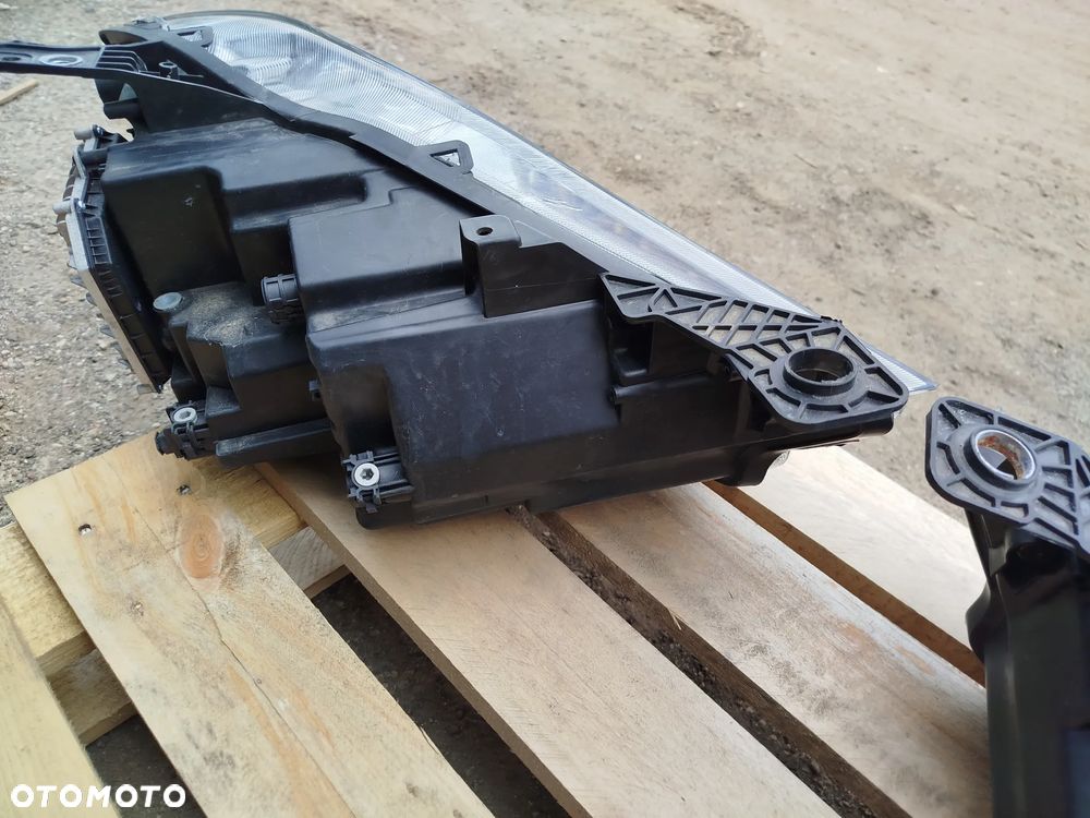 Lampa MASERATI GHIBLI przód/przednia prawa lewa Mazowieckie - 8