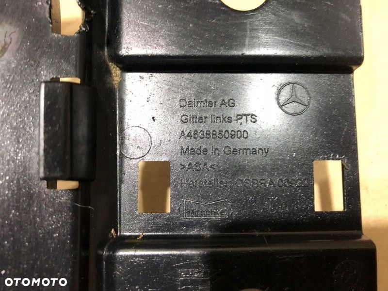 MERCEDES G-KLASA W463 KRATKA ZDERZAK LEWA AMG - 4