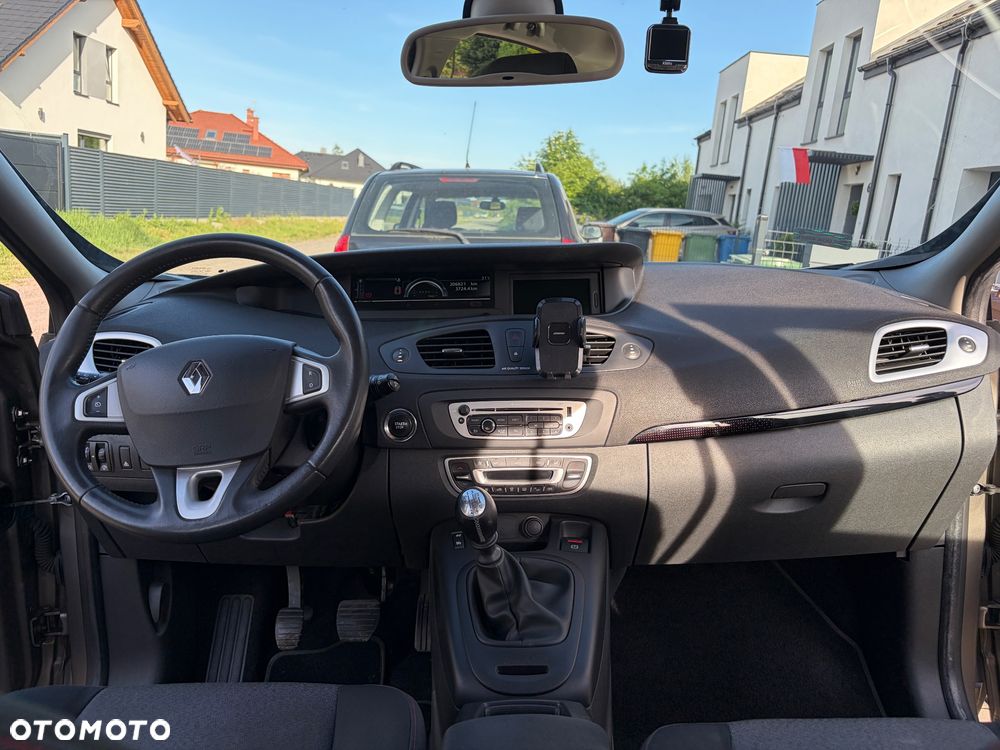 Renault Scenic 1.6 16V 110 TomTom Edition - 9