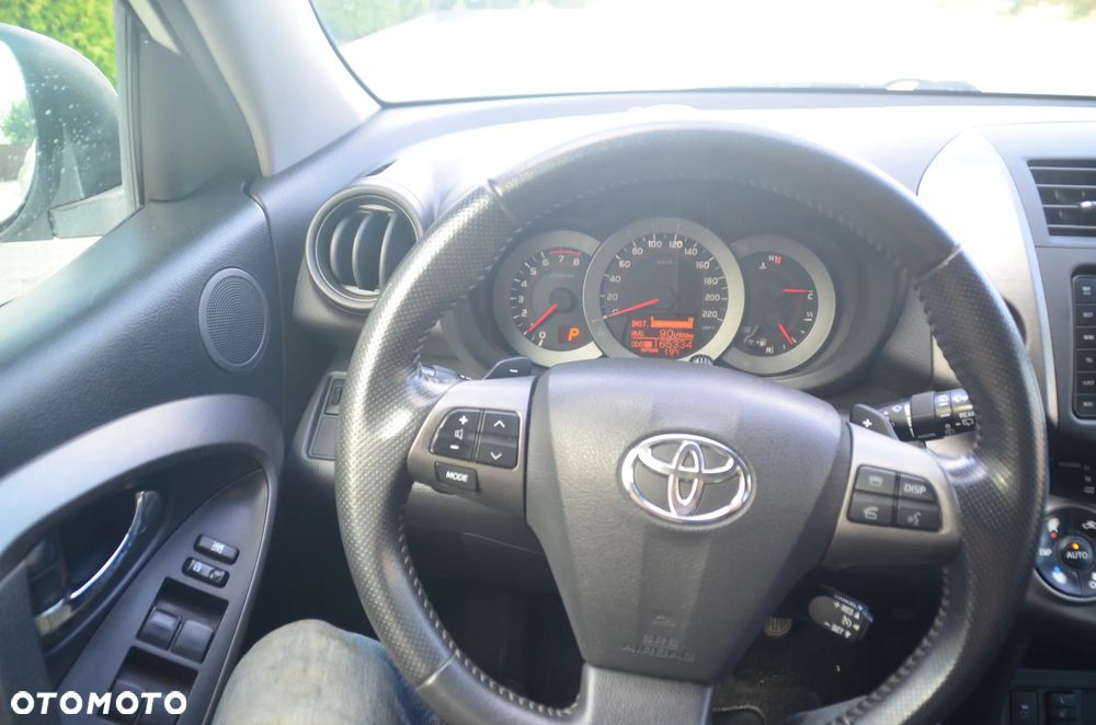 Toyota RAV4 2.0 VVT-i Prestige NAVI MS - 20