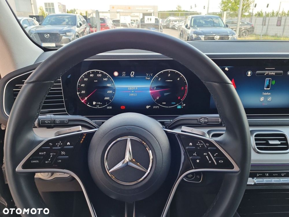 Mercedes-Benz GLE - 11