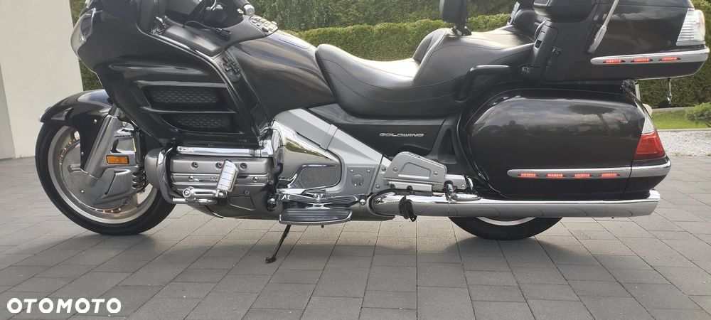 Honda GL - 18
