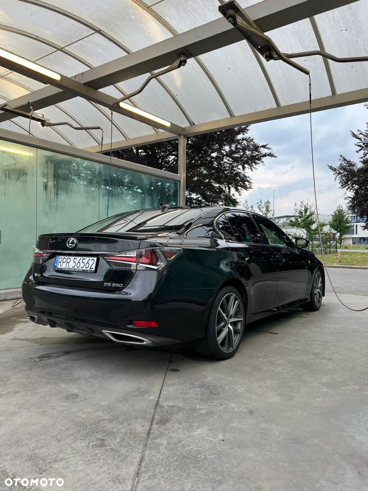 Lexus GS - 3
