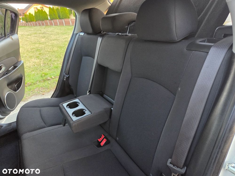 Chevrolet Cruze 1.6 LT - 23