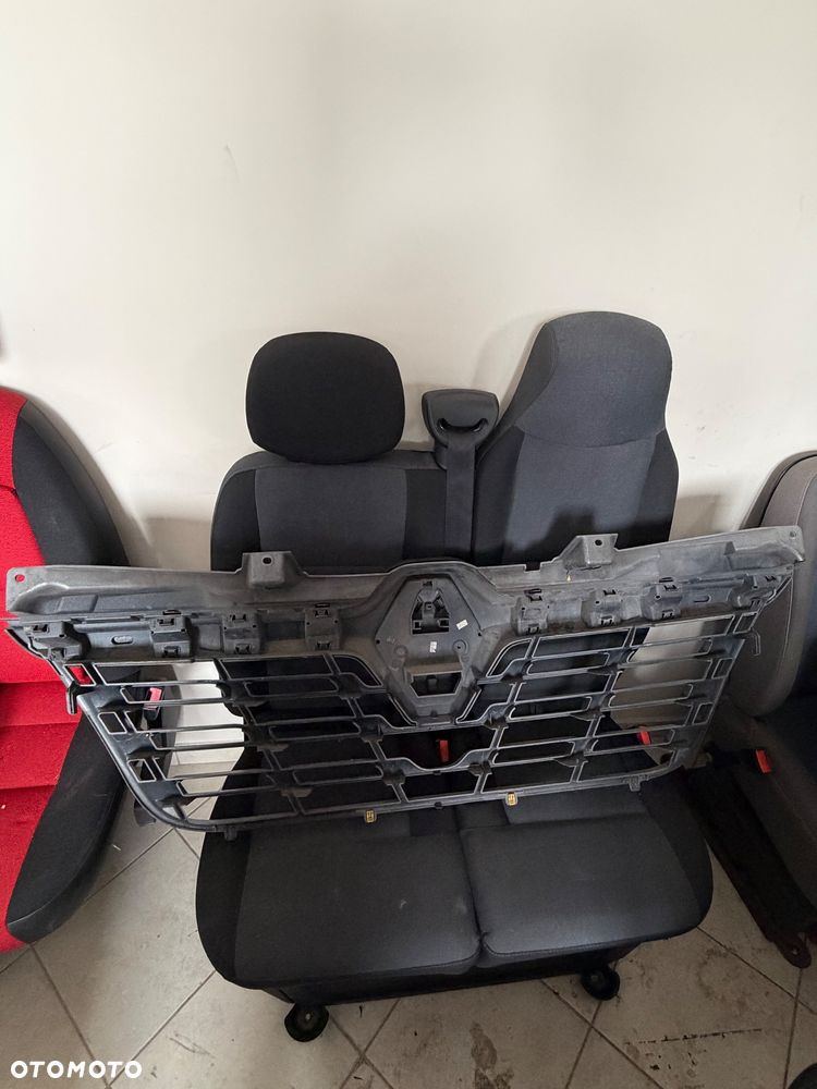 Grill atrapa Renault Master III Lift 14-19 - 2