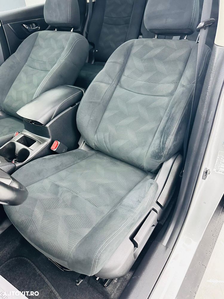 Nissan X-Trail 1.6 dCi N-Connecta - 23