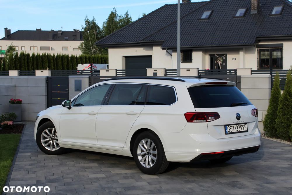 Volkswagen Passat - 6