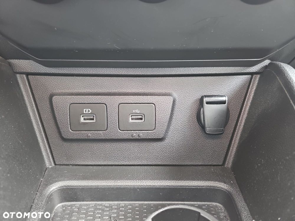 Dacia Duster 1.0 TCe Prestige - 28