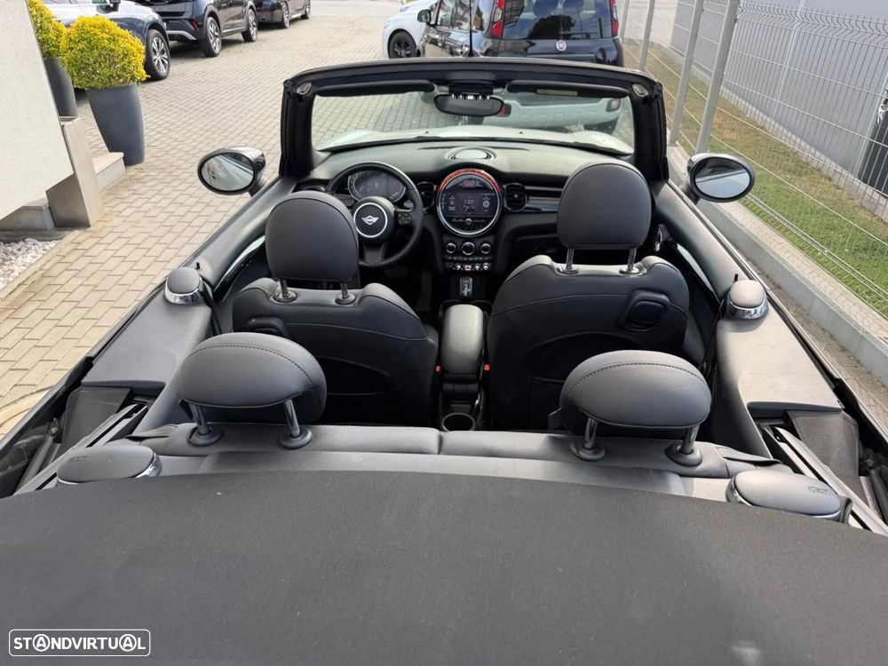 MINI Cabrio Cooper Auto - 13
