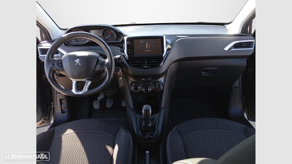 Peugeot 208 1.2 PureTech Style - 23