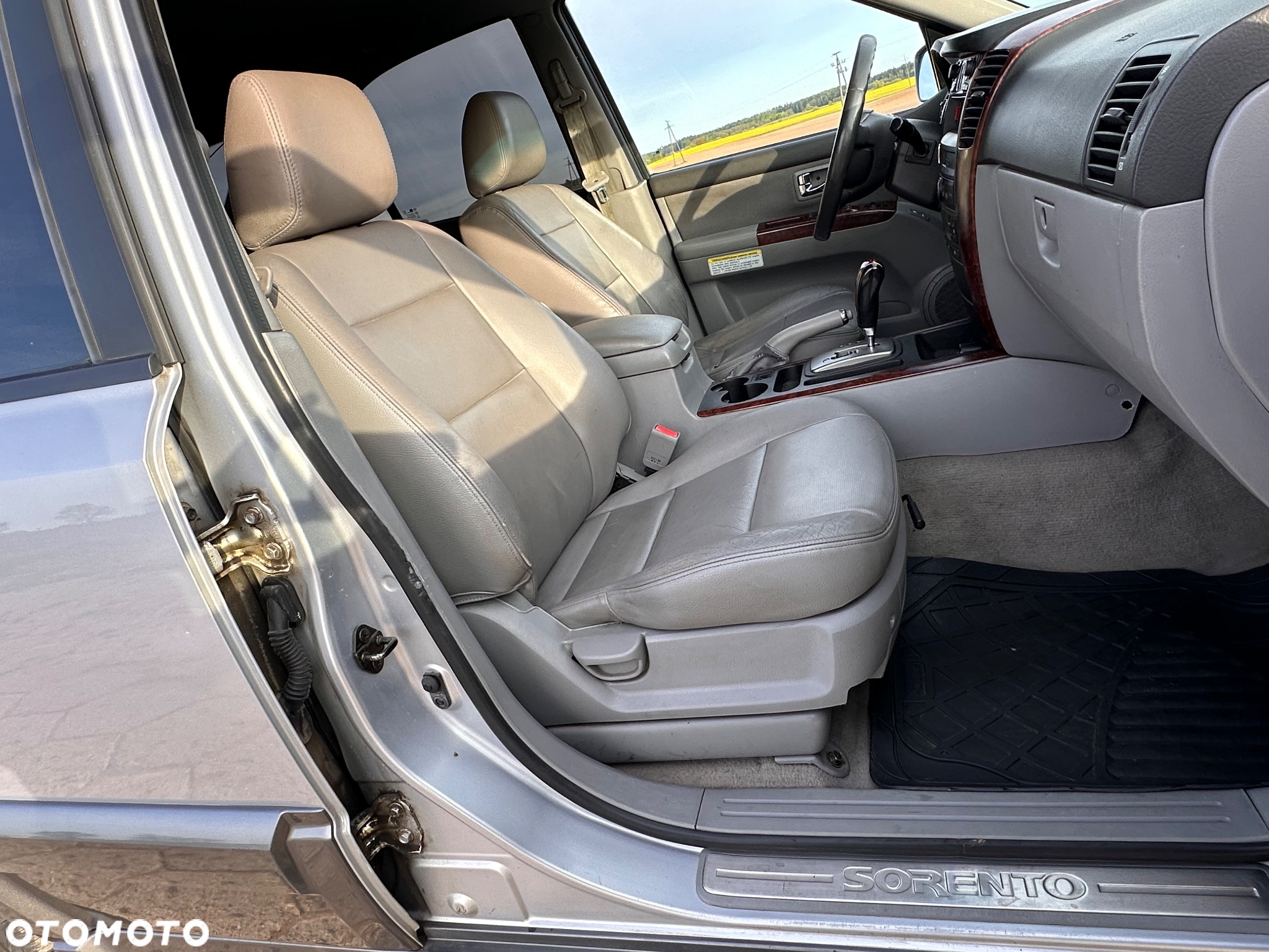 Kia Sorento - 10
