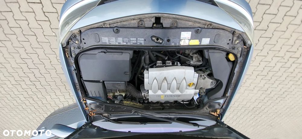 Renault Laguna ver-1-6-authentique - 25
