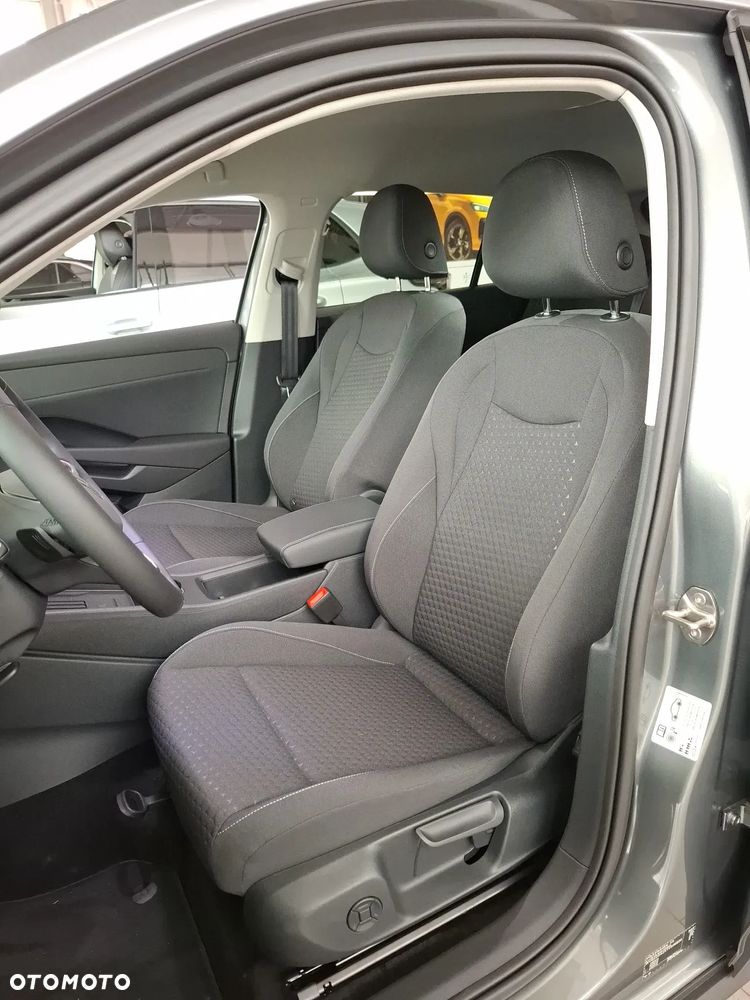 Volkswagen T-Roc 1.5 eTSI Life DSG - 12