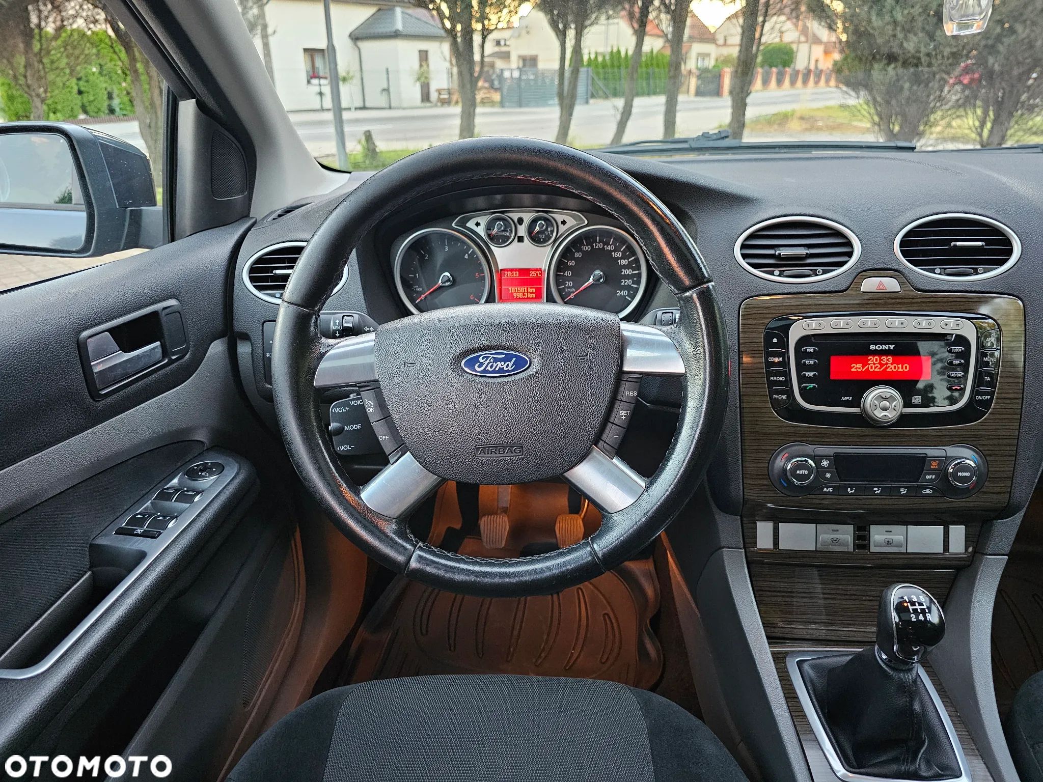 Ford Focus 1.8 TDCi Ghia - 36