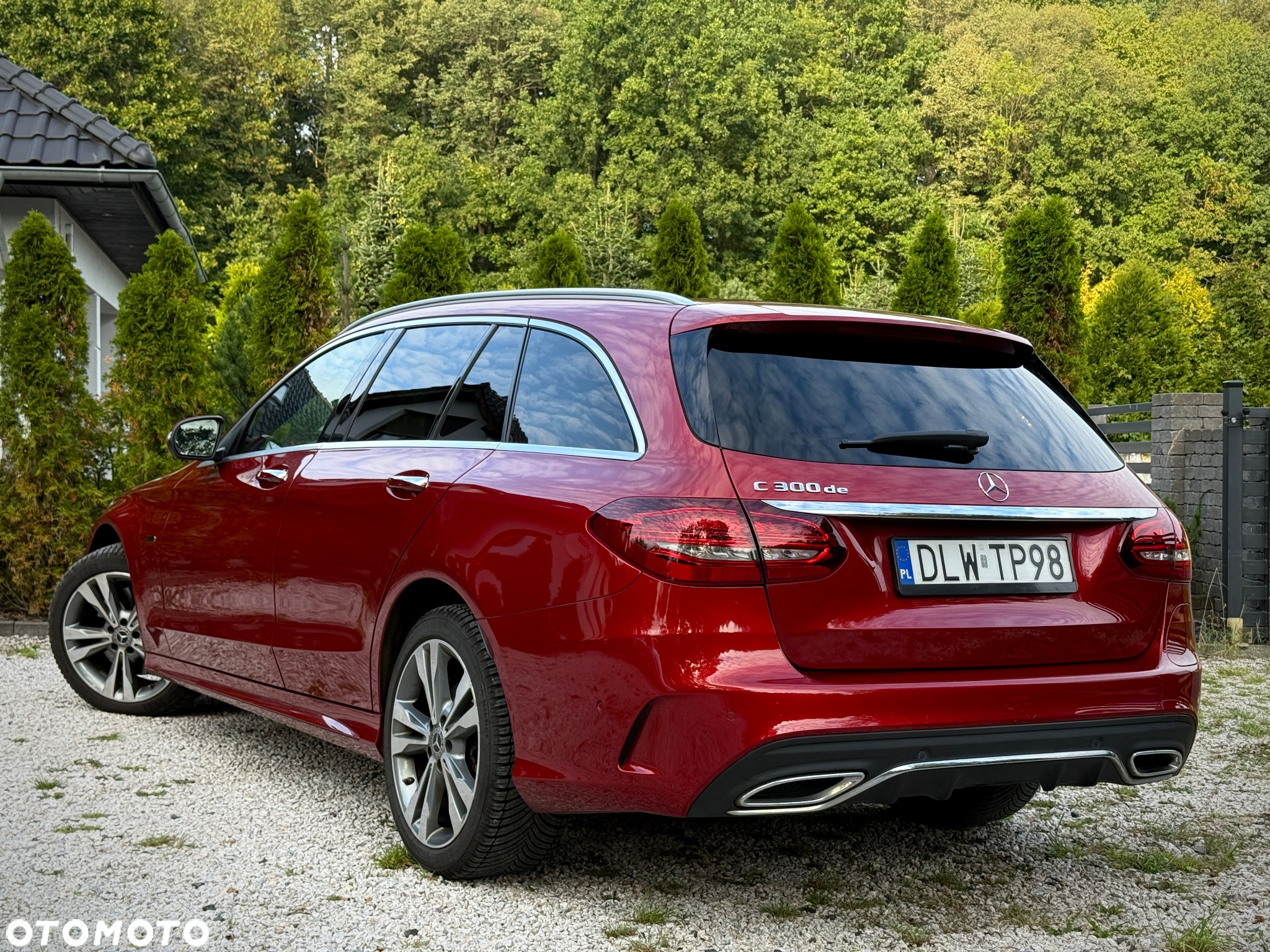 Mercedes-Benz Klasa C 300 de 9G-TRONIC - 25