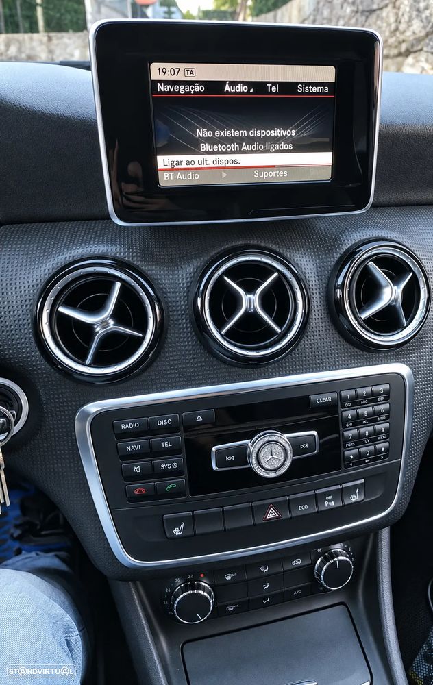 Mercedes-Benz A 200 CDI (BlueEFFICIENCY) Urban - 7