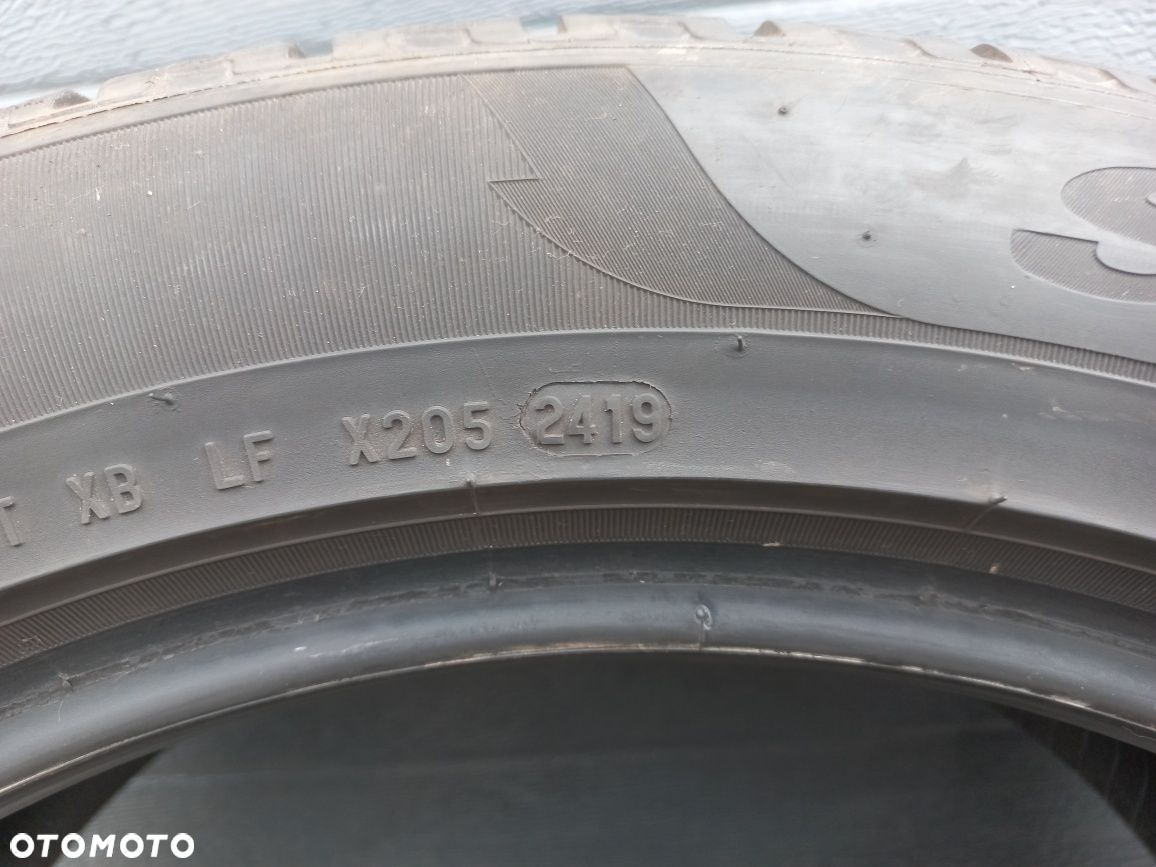 Opony zimowe Pirelli 235/50/19 103H - 4