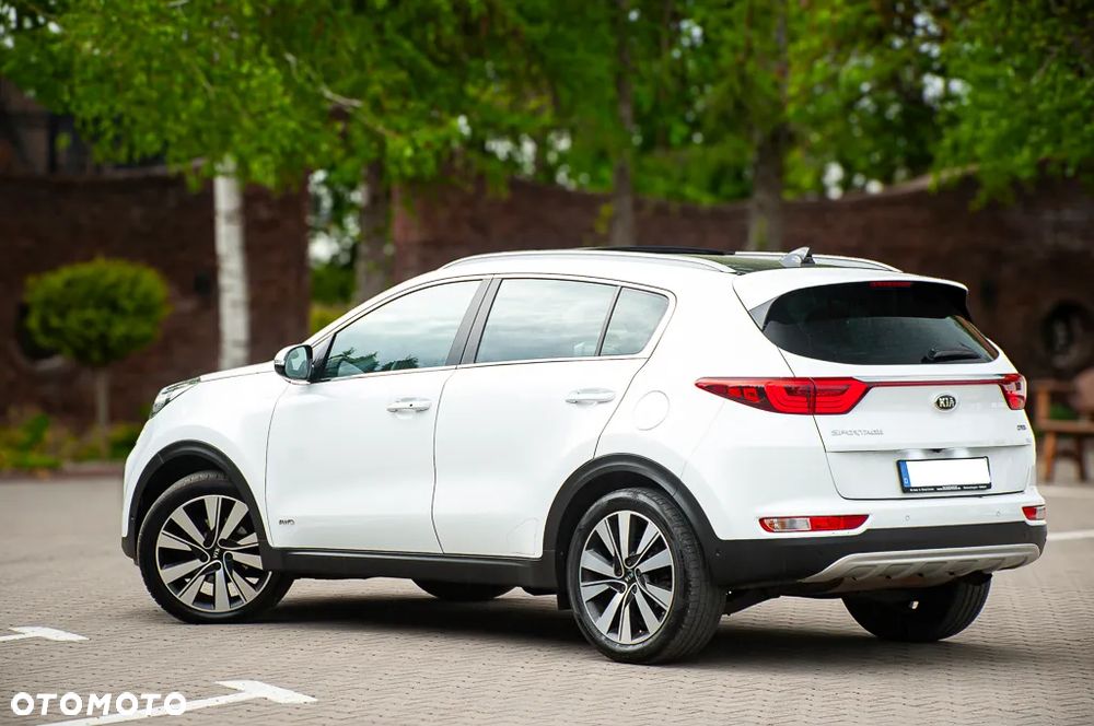Kia Sportage 2,0 CRDI AWD GT Line - 16