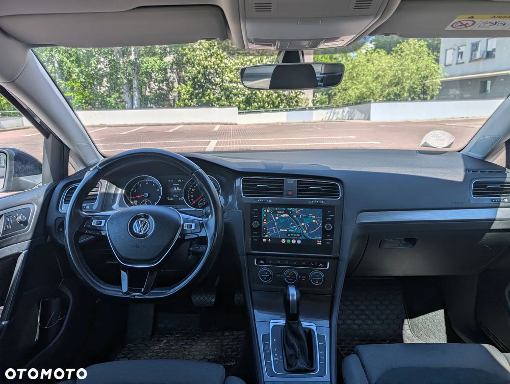 Volkswagen Golf 1.5 TSI BMT Evo Comfortline DSG - 9